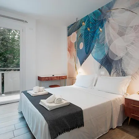 Evo Boutique & Bellaria – Igea Marina