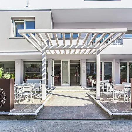 Evo Boutique & 3* Bellaria – Igea Marina